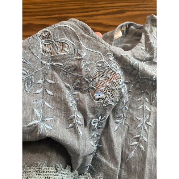 Paper Lace light blue tree quarter bell sleeved embroidered crocheted top size M - Picture 8 of 12